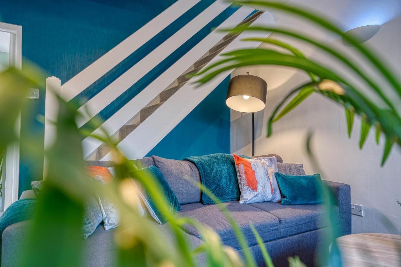 Capri 13 Sa - Contemporary 2 Bedroom House In Loughborough With Free Parking, Close To Loughborough University & M1 Motorway Bagian luar foto